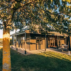  Apartment Misty Cove Cellar Door