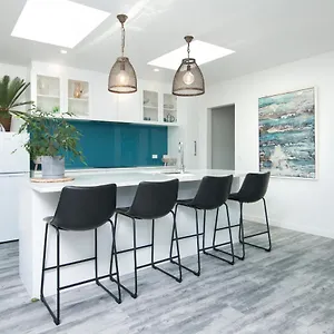  Apartment Boathouse